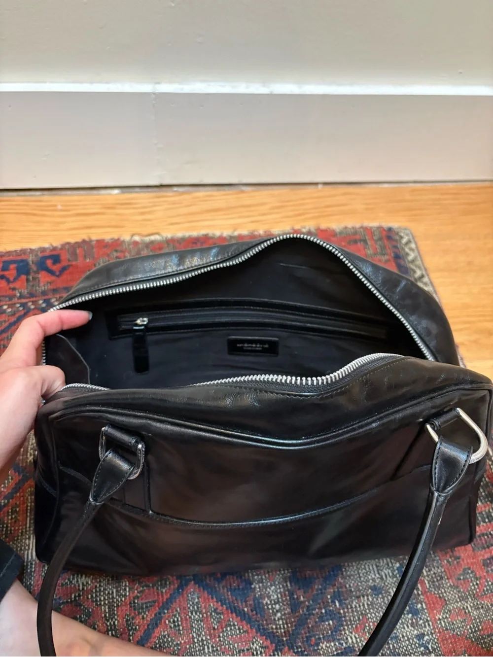 Vagabond sleek black